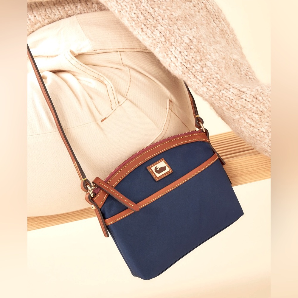 DOONEY BOURKE Wayfarer domed crossbody bag